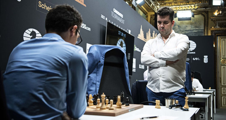 chess24.com on X: Nepomniachtchi leads Caruana by a full point (Nakamura  lurks just half a point back), but in tomorrow's Round 9 it's  Caruana-Nepomniachtchi! If Fabi's refuted the Petroff, tomorrow would be