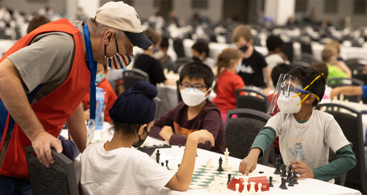 Jericho middle schooler helps organize chess tournament to raise Holocaust  awareness - Newsday