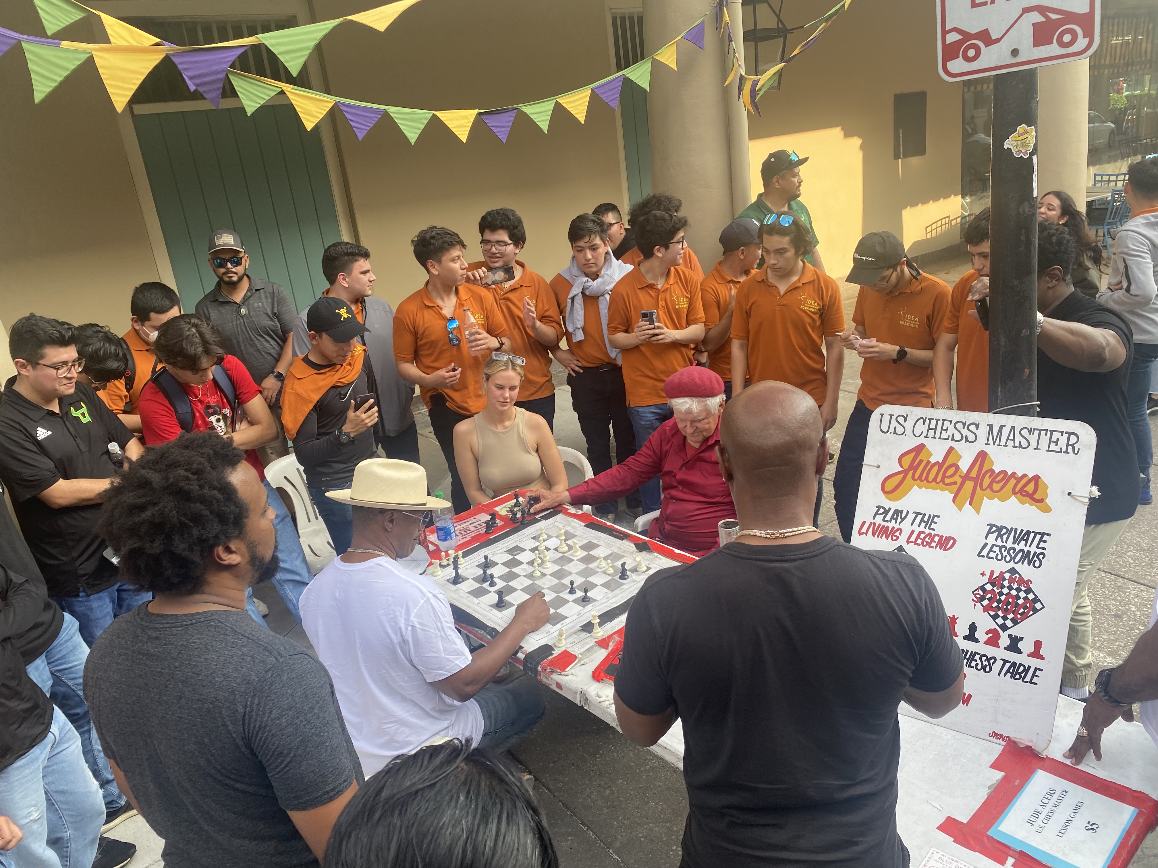 Foxx vs Acers, 220406