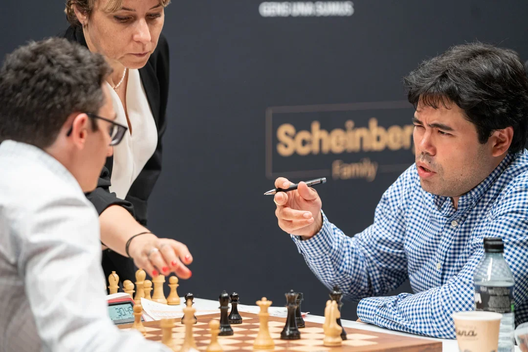 Nakamura resigns to Caruana Round 01 2022 Candidates