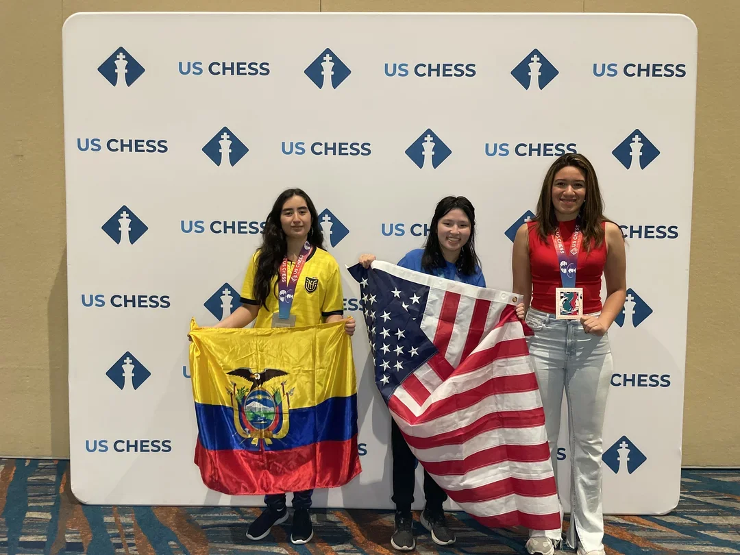 (From left) Veronica Orbe Vivero, Ruiyang Yan, Paula Hernandez Diaz (Photo courtesy US Chess)
