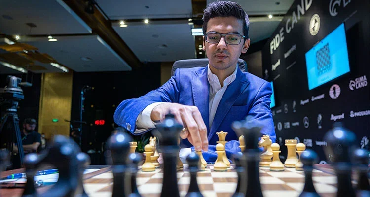 GM Anish Giri in Round 9 of the FIDE Candidates Tournament