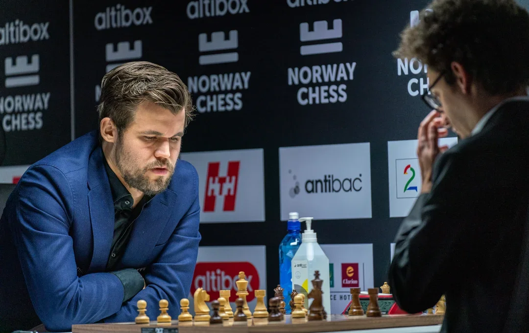 Carlsen vs Caruana, Norway Chess 2020