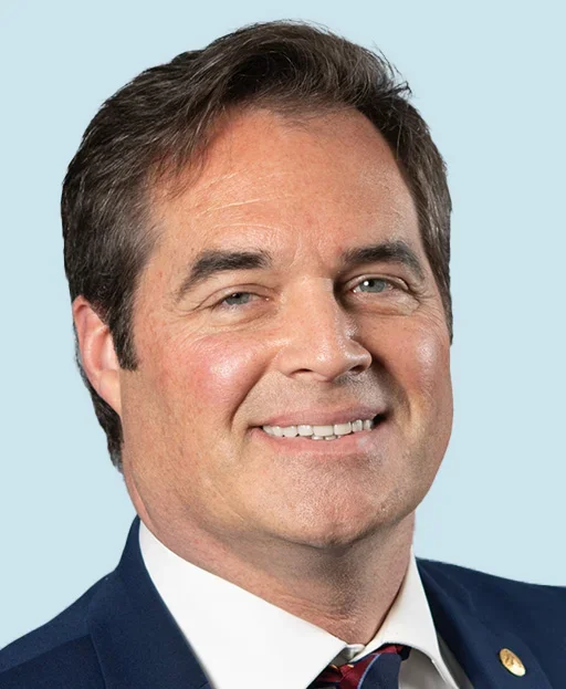 Geoff Isaak headshot