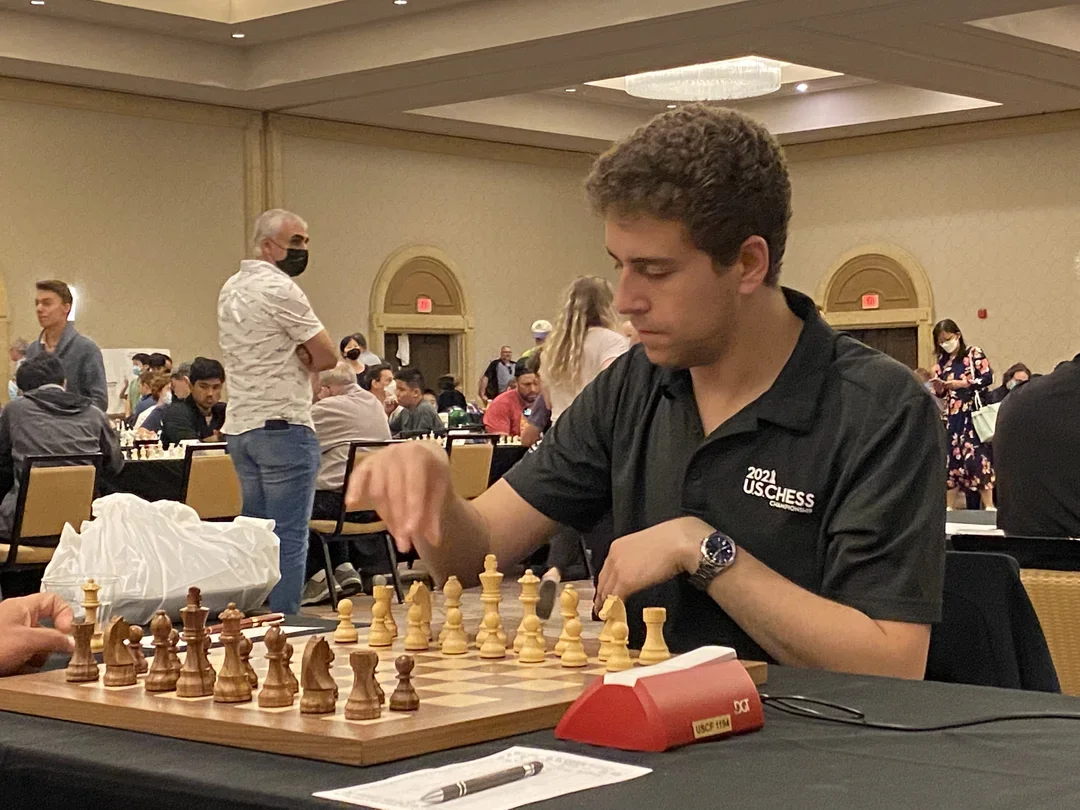 GM Daniel Naroditsky awaiting the start at the 2022 U.S. Open. Photo: Mark Cieslikowski