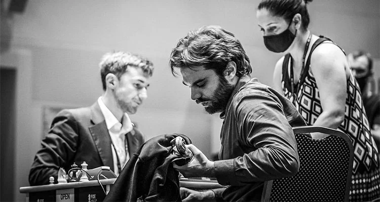 GMs Sergey Karjakin and Sam Shankland at the 2021 FIDE World Cup
