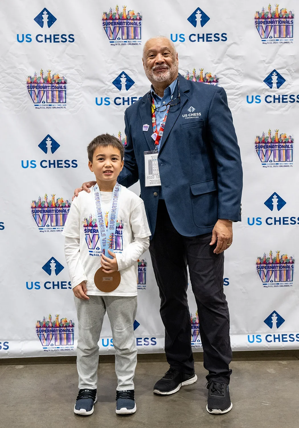 11th place K-1 Championship Alexander Wang Petrovic with US Chess President Kevin Pryor
