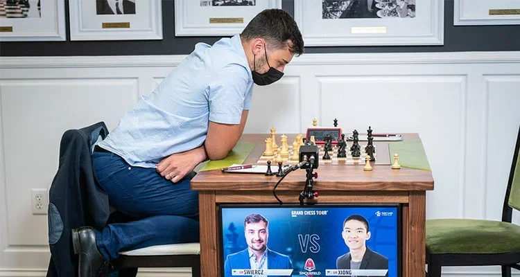 GM Dariusz Swiercz