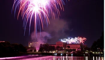 CC License Philadelphia fireworks over art museum, c Brad Jacobson