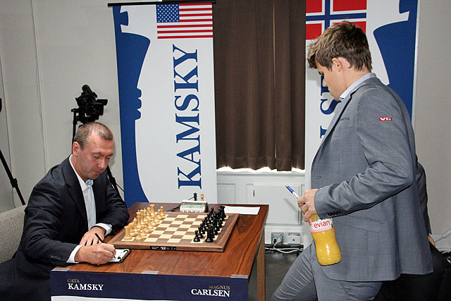 Grind Like a Grandmaster: How to Keep by Carlsen, Magnus