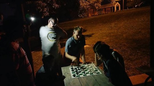 MOST PEOPLE PLAYING BLINDFOLDED CHESS TOGETHER - IBR