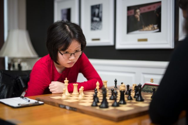 INTERNATIONAL CHESS FEDERATION (FIDE) WOMAN GRANDMASTER RED