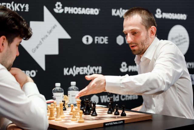 Hikaru Nakamura and Alexander Grischuk after Round 5 of the FIDE Grand Prix  2022 in Berlin 