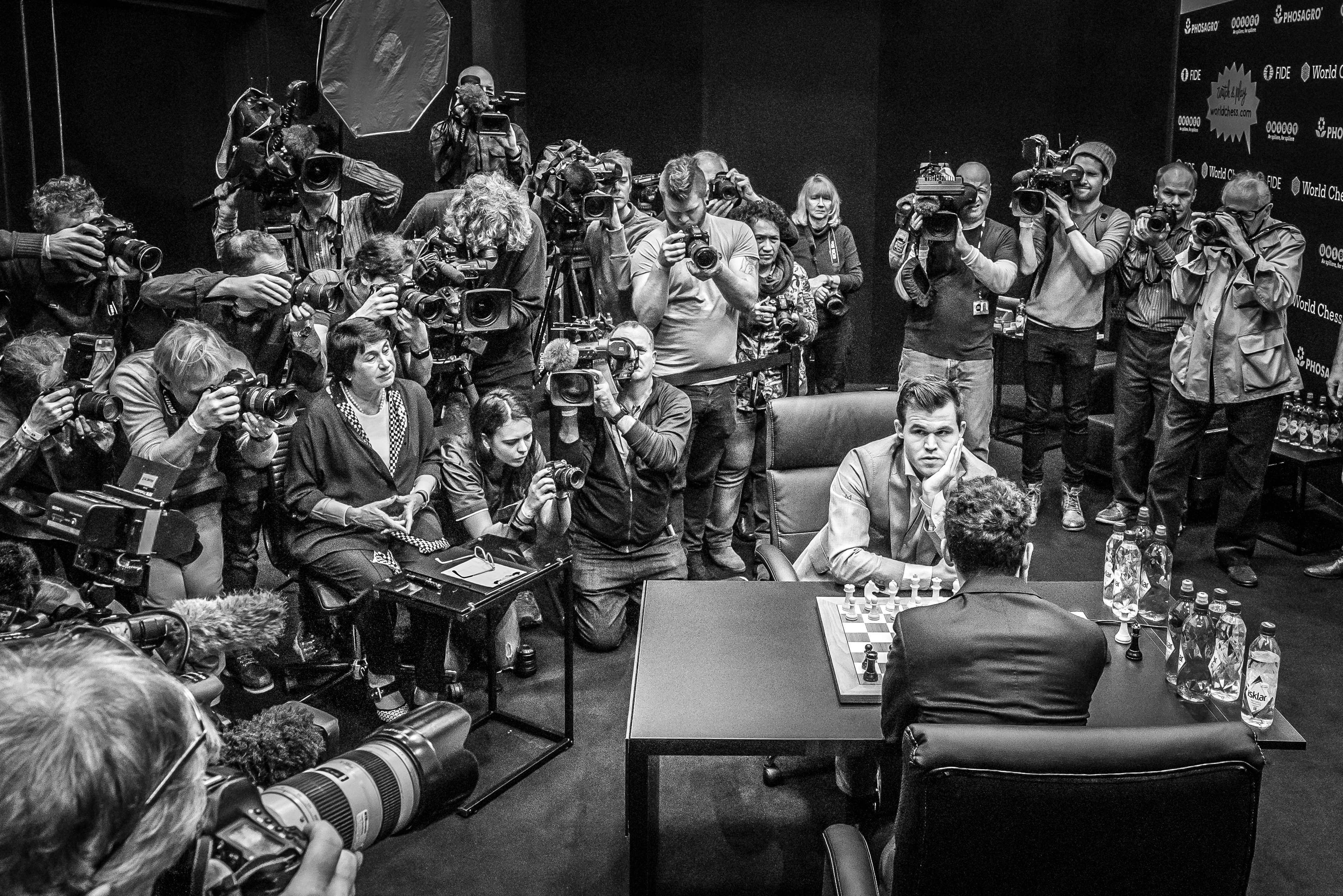 agadmator on X: Garry Kasparov vs Magnus Carlsen!