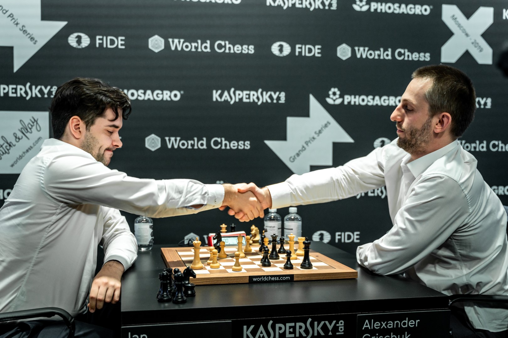 Nakamura, So Through To Round 2 FIDE Grand Prix Moscow 